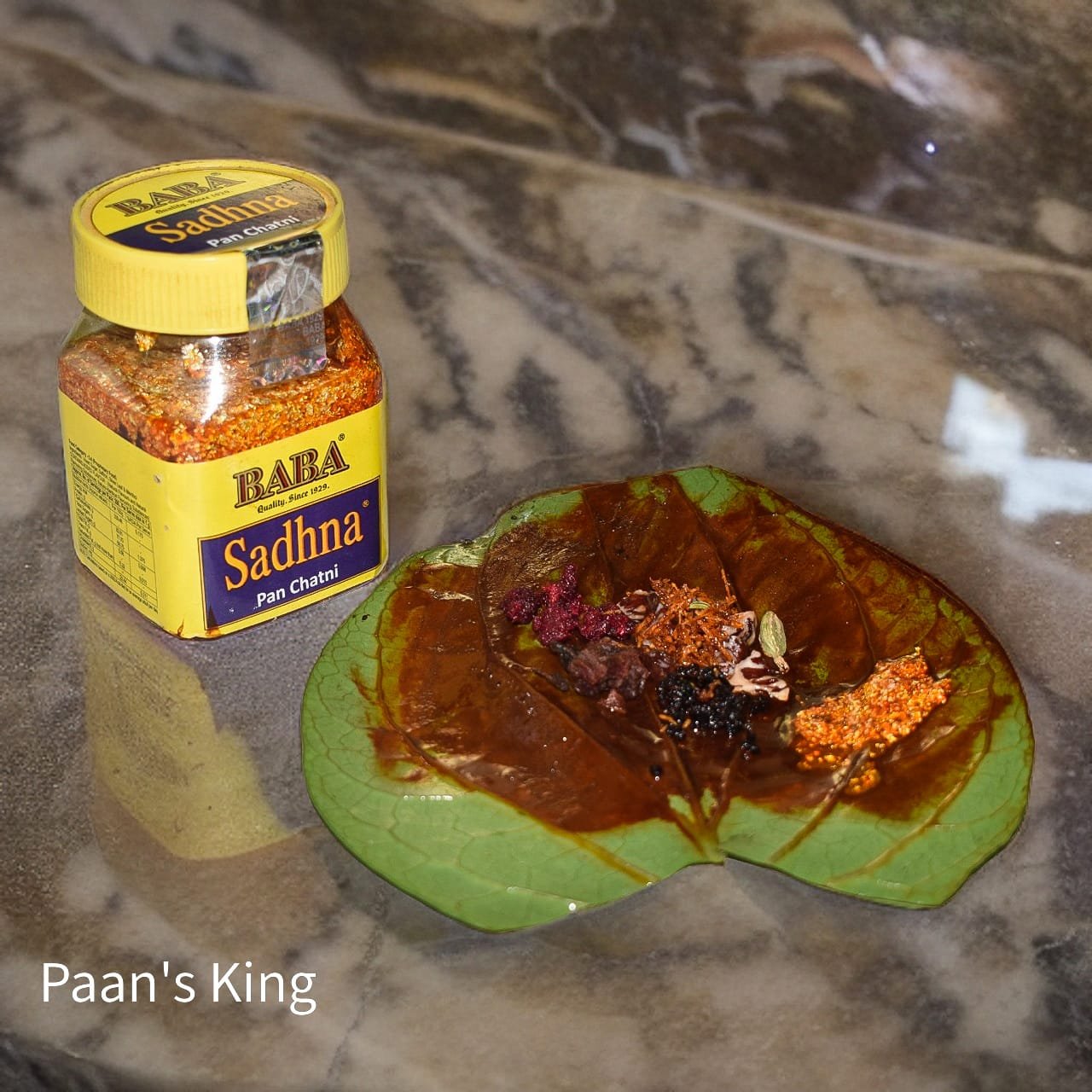 Sadhna Meetha Patta Saada Paan